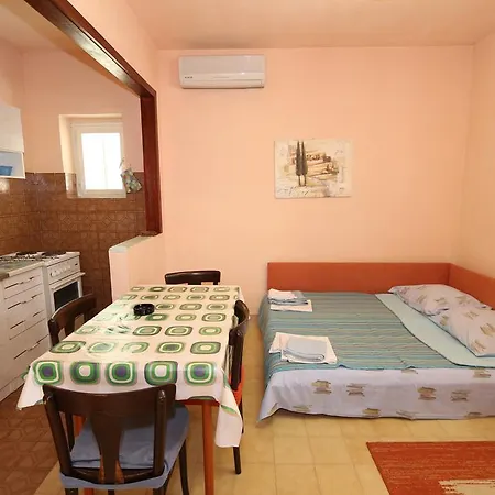Apartments Antoneta Makarska Exterior photo