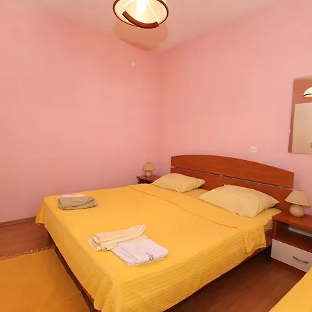 Apartments Antoneta Makarska Exterior photo