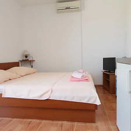 Apartments Antoneta Makarska Exterior photo
