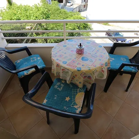 Apartments Antoneta Makarska Exterior photo