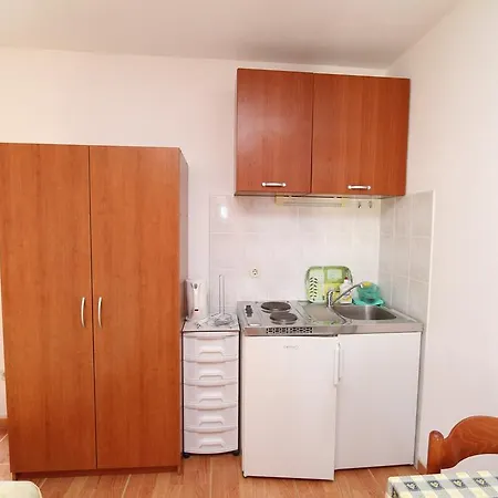 Apartments Antoneta Makarska Exterior photo