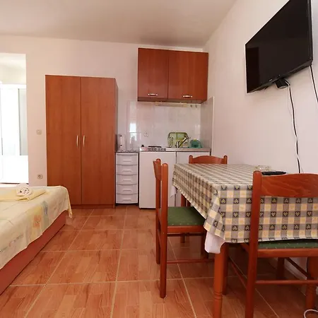 Apartments Antoneta Makarska Exterior photo