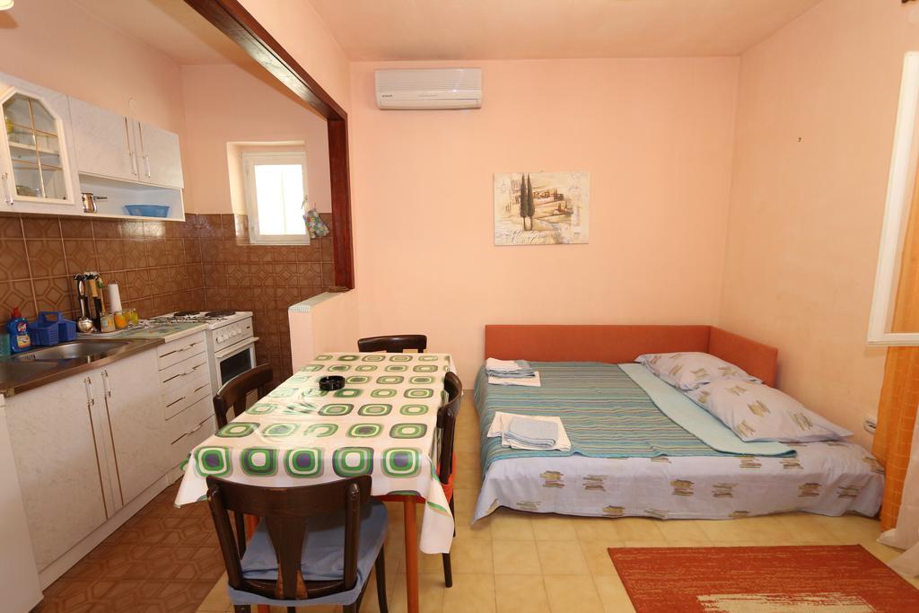 Antoneta Apartment Makarska